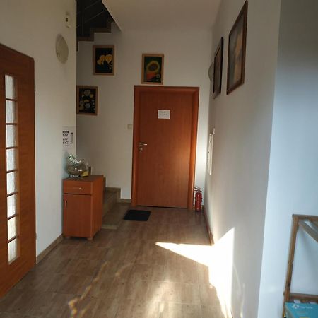 Noclegi Na Wsi Ania Okszow Exterior foto